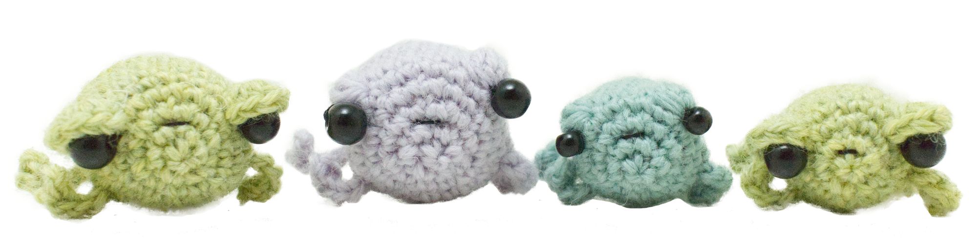 mini crochet frog pattern